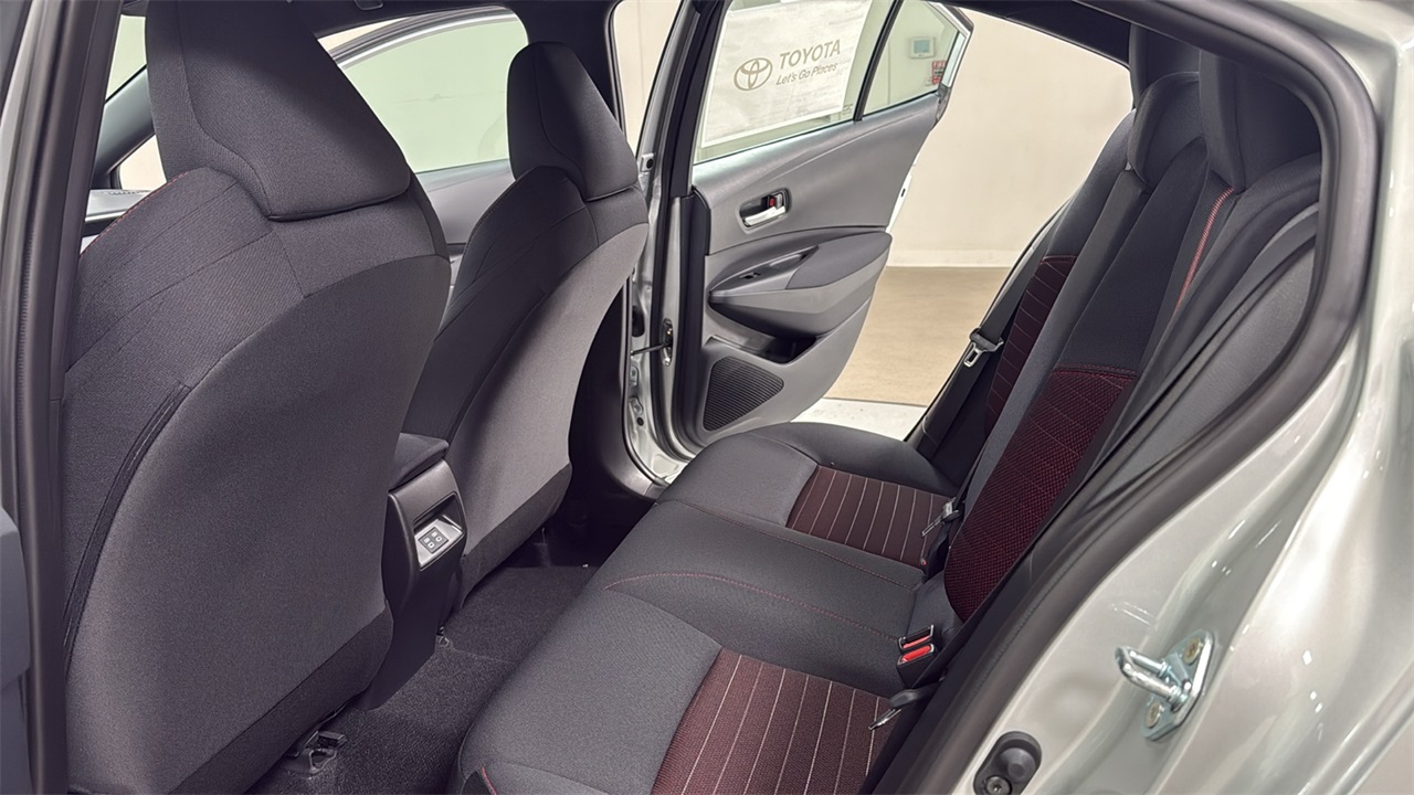 2026 Toyota Corolla SE photo 15