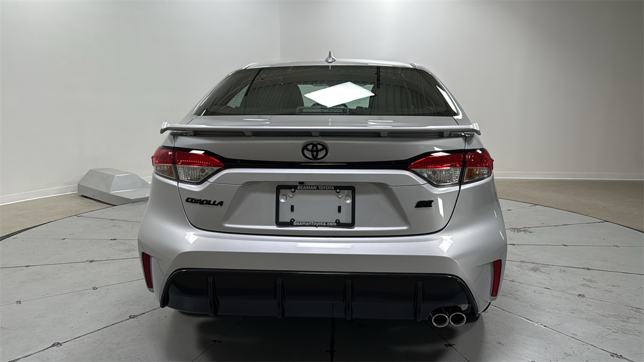 2026 Toyota Corolla SE photo 4