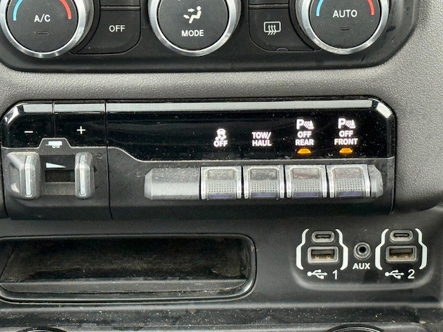 used 2022 Ram 1500 car, priced at $33,377