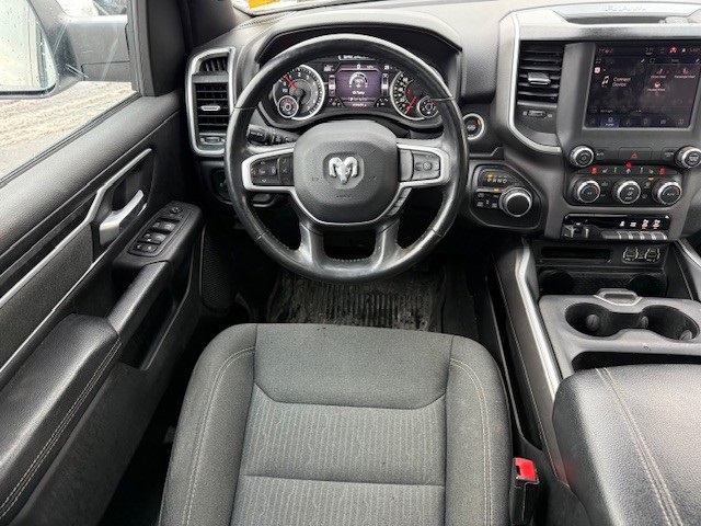 used 2022 Ram 1500 car, priced at $33,377