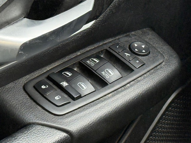 used 2022 Ram 1500 car, priced at $33,377