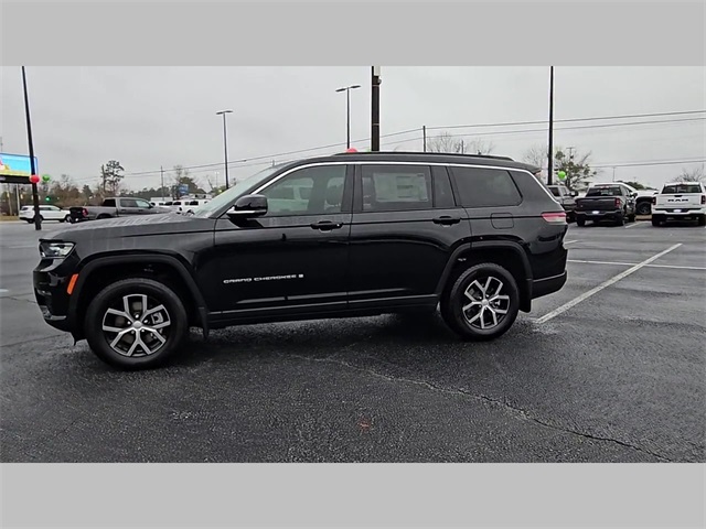 2025 Jeep Grand Cherokee L Limited 4x4