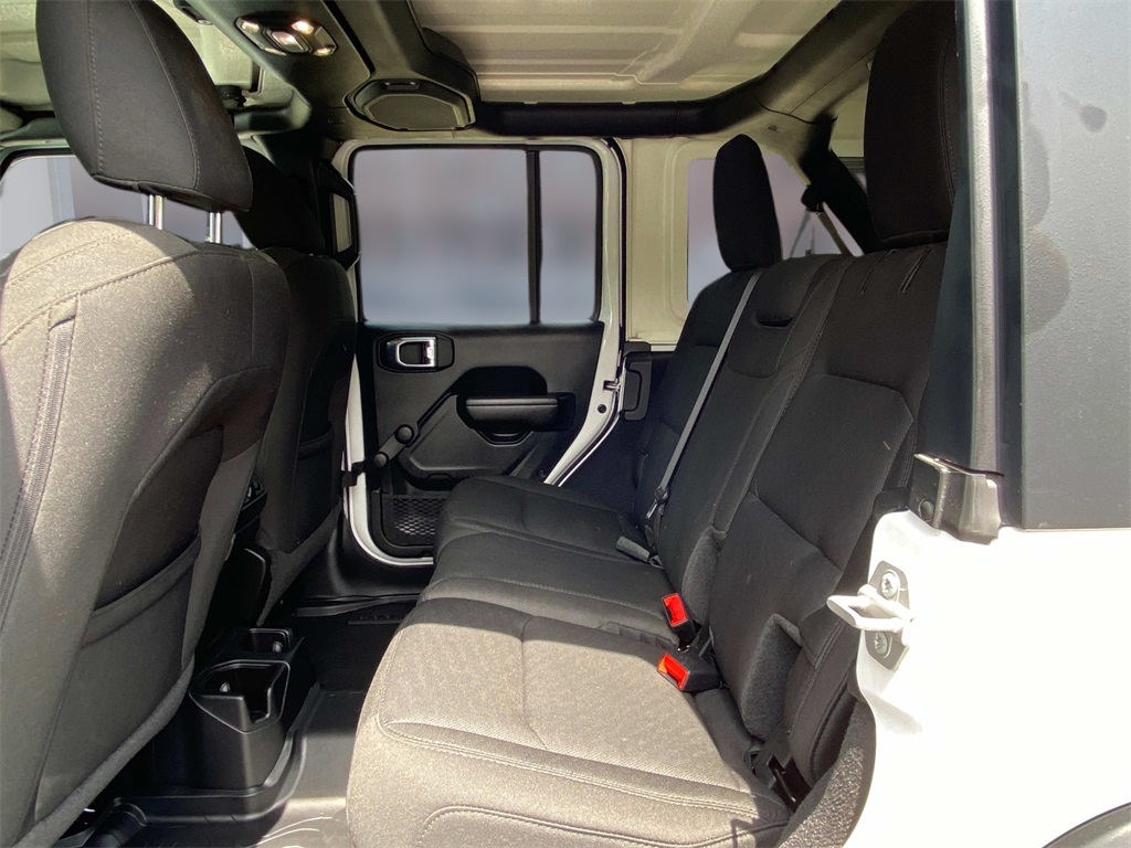2021 Bright White Clearcoat Jeep Wrangler Unlimited Willys 4X4 SUV