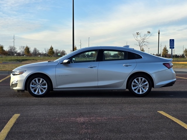 2021 Chevrolet Malibu FWD LT