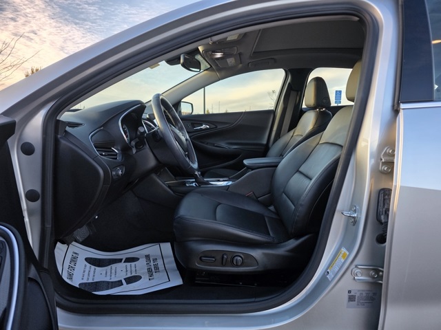 2021 Chevrolet Malibu FWD LT