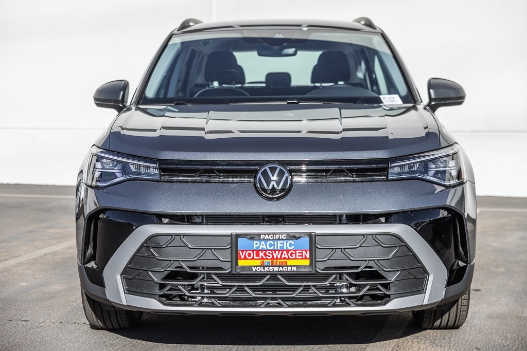 2026 Volkswagen Taos S's photo