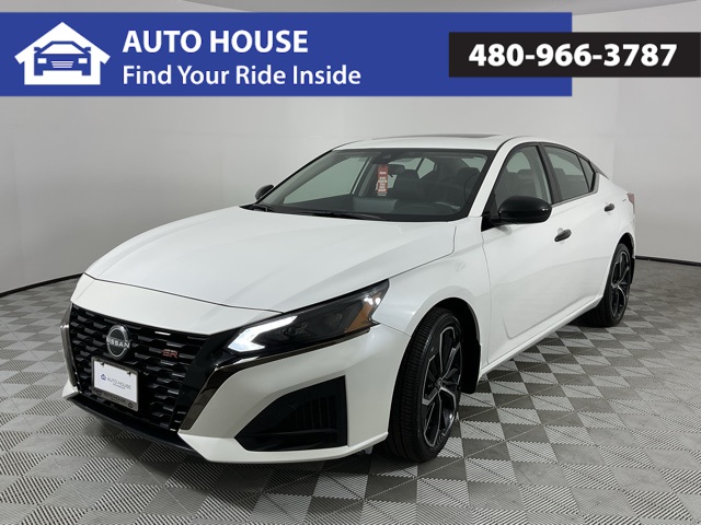 2014 Nissan Altima SL photo 3