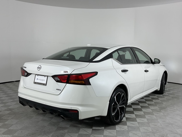 2024 Nissan Altima 2.5 SR photo 5