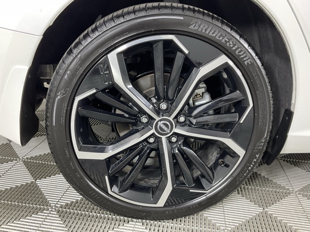 2024 Nissan Altima 2.5 SR photo 9