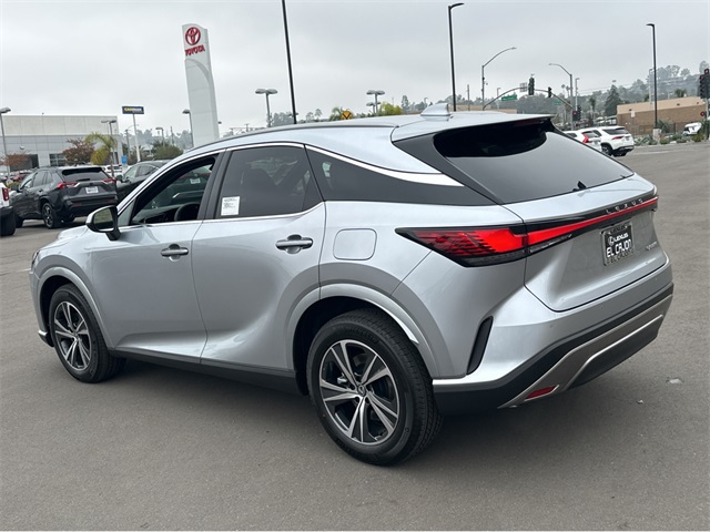 2026 Lexus RX 350 photo 4