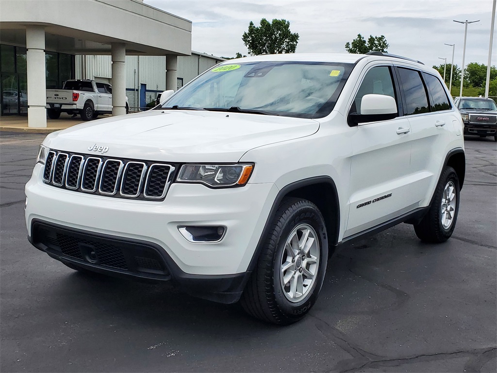 2020 Jeep Grand Cherokee Laredo E photo 3