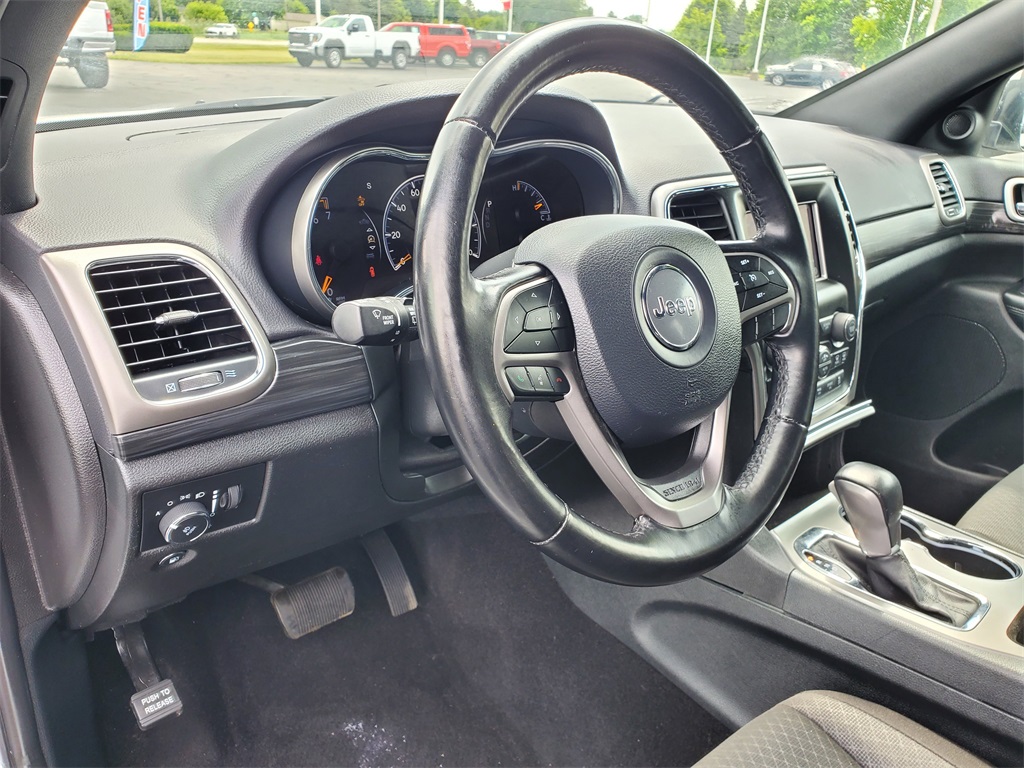 2020 Jeep Grand Cherokee Laredo E photo 8
