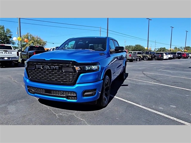 2026 Ram 1500 Big Horn Crew Cab 4x4 5'7" Box