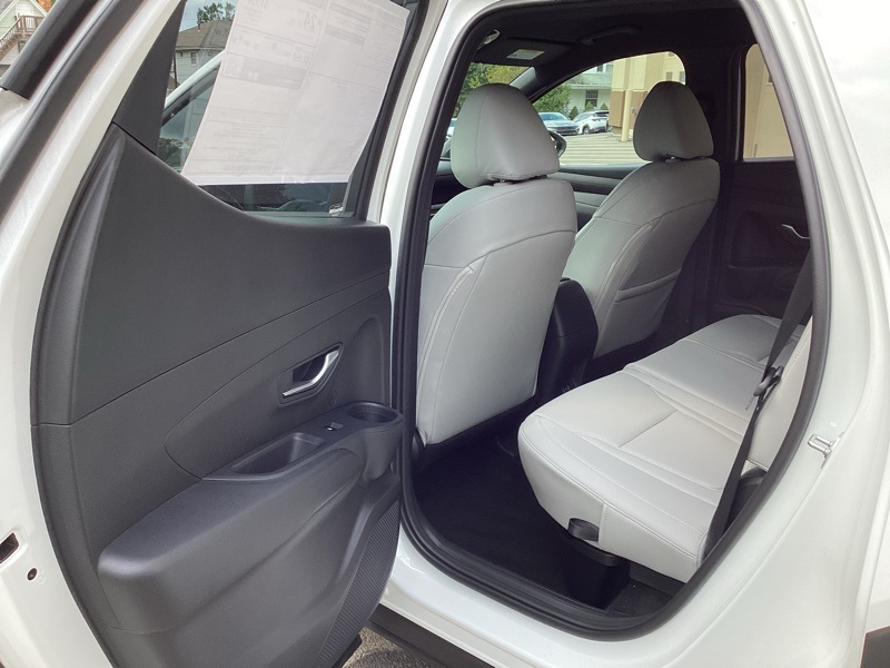 2026 Hyundai Santa Cruz SEL photo 17