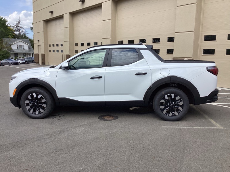 2026 Hyundai Santa Cruz SEL photo 3