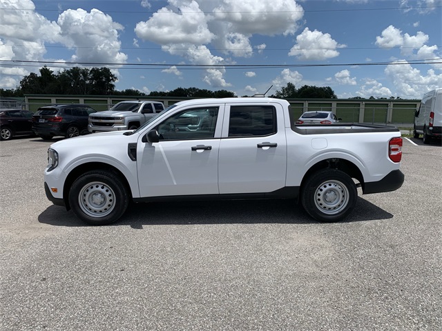 2025 Oxford White Ford Maverick XL AWD Truck