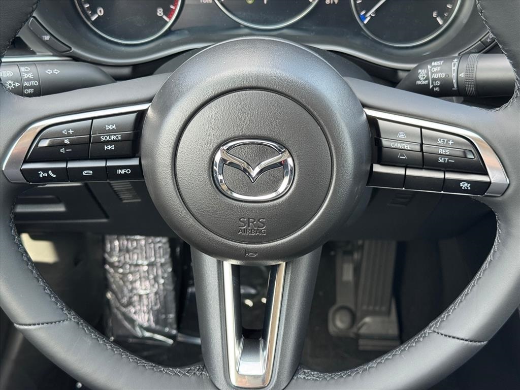 2025 Mazda Mazda3 Sedan 2.5 Select Sport photo 11
