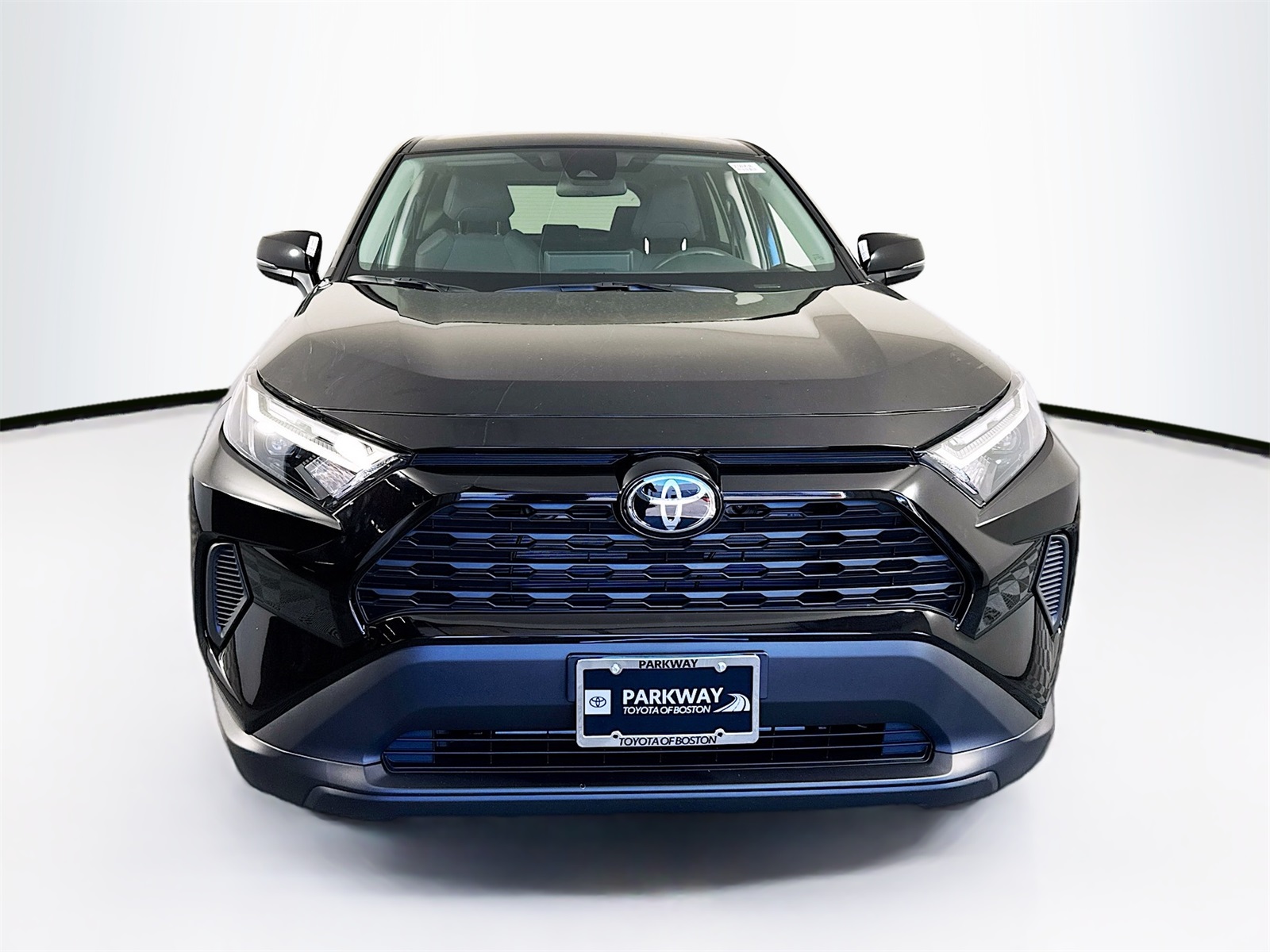 2025 Toyota RAV4 LE photo 2