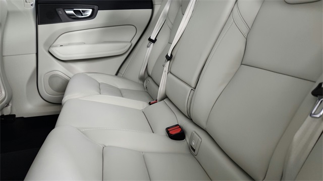 new 2026 Volvo XC60 car, priced at $63,935