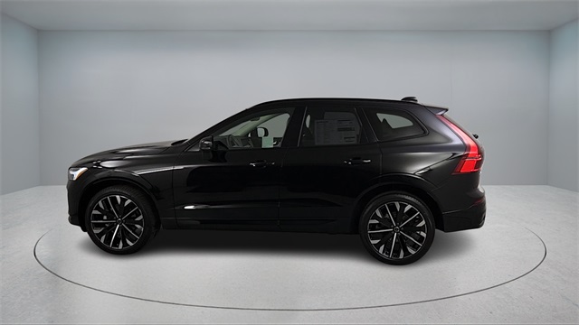 new 2026 Volvo XC60 car, priced at $63,935