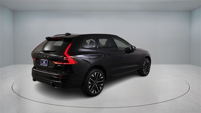 new 2026 Volvo XC60 car, priced at $63,935