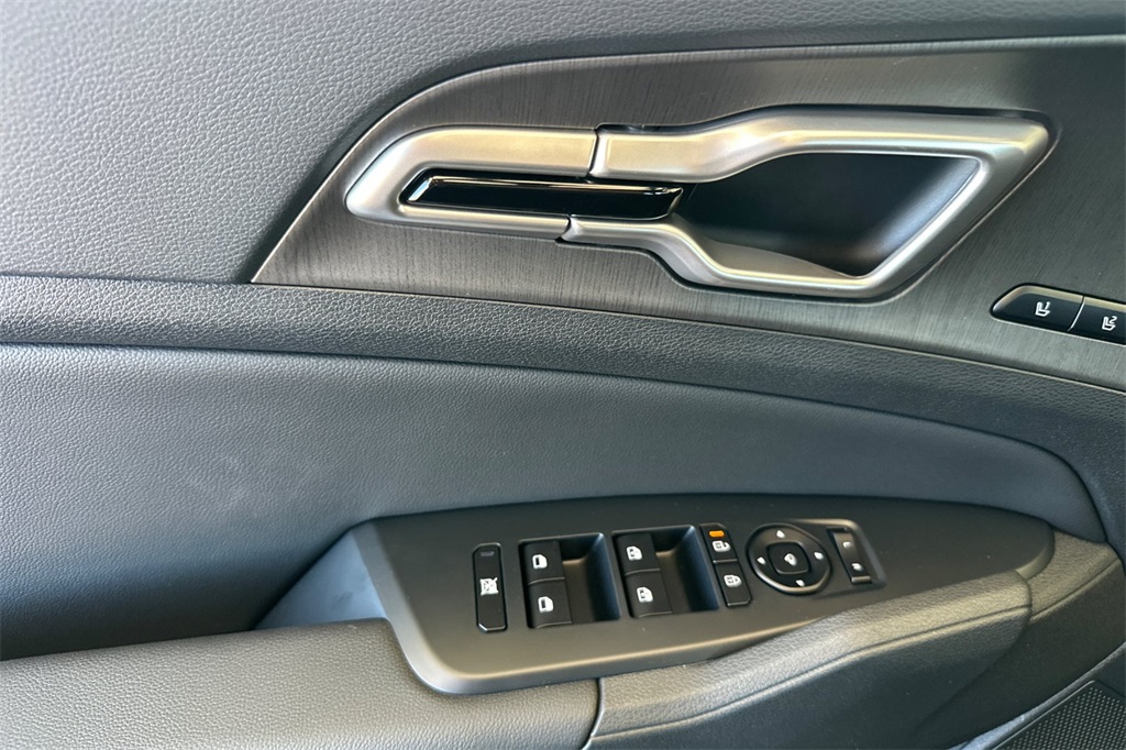 new 2026 Kia Sportage car, priced at $35,085