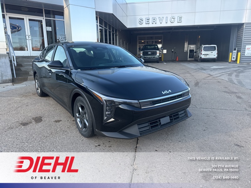 2025 Kia K4 LXS's photo