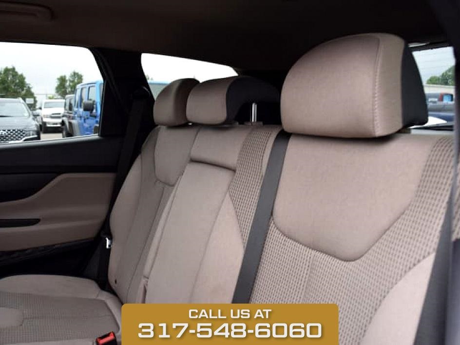 2023 White Pearl Hyundai Santa Fe SEL AWD SUV