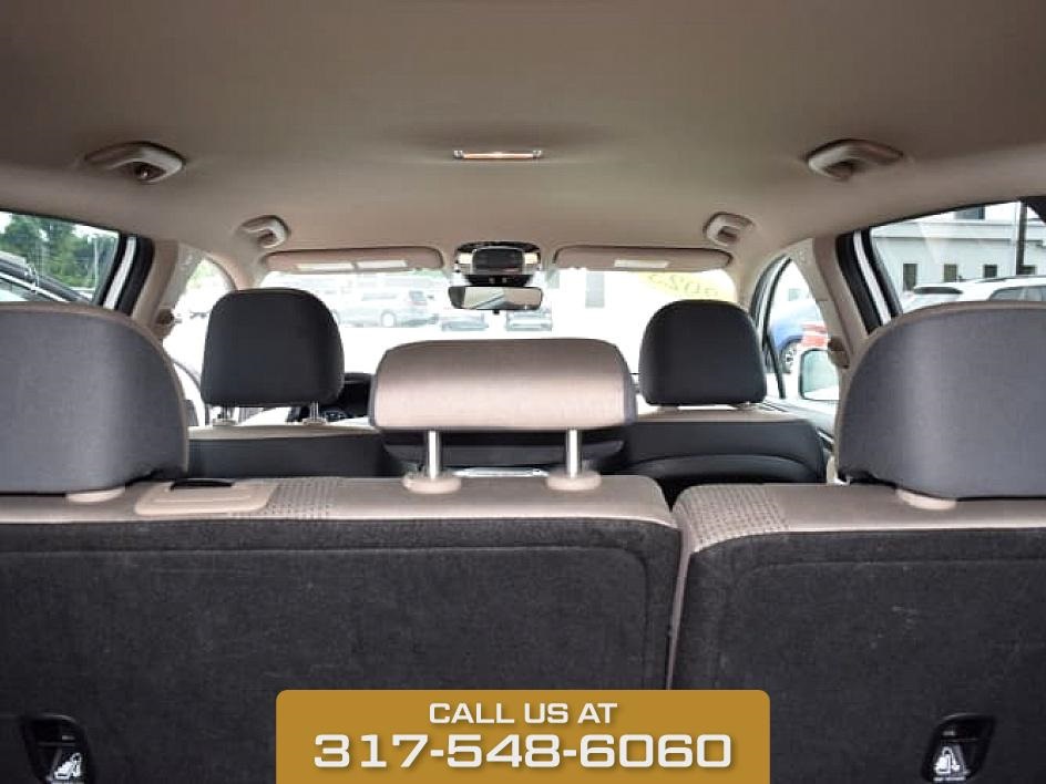 2023 White Pearl Hyundai Santa Fe SEL AWD SUV