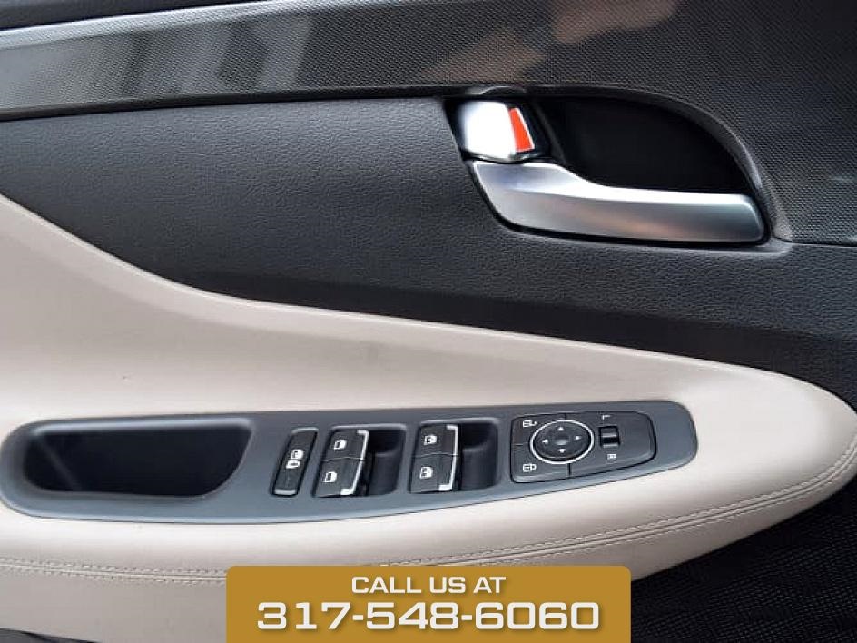 2023 White Pearl Hyundai Santa Fe SEL AWD SUV