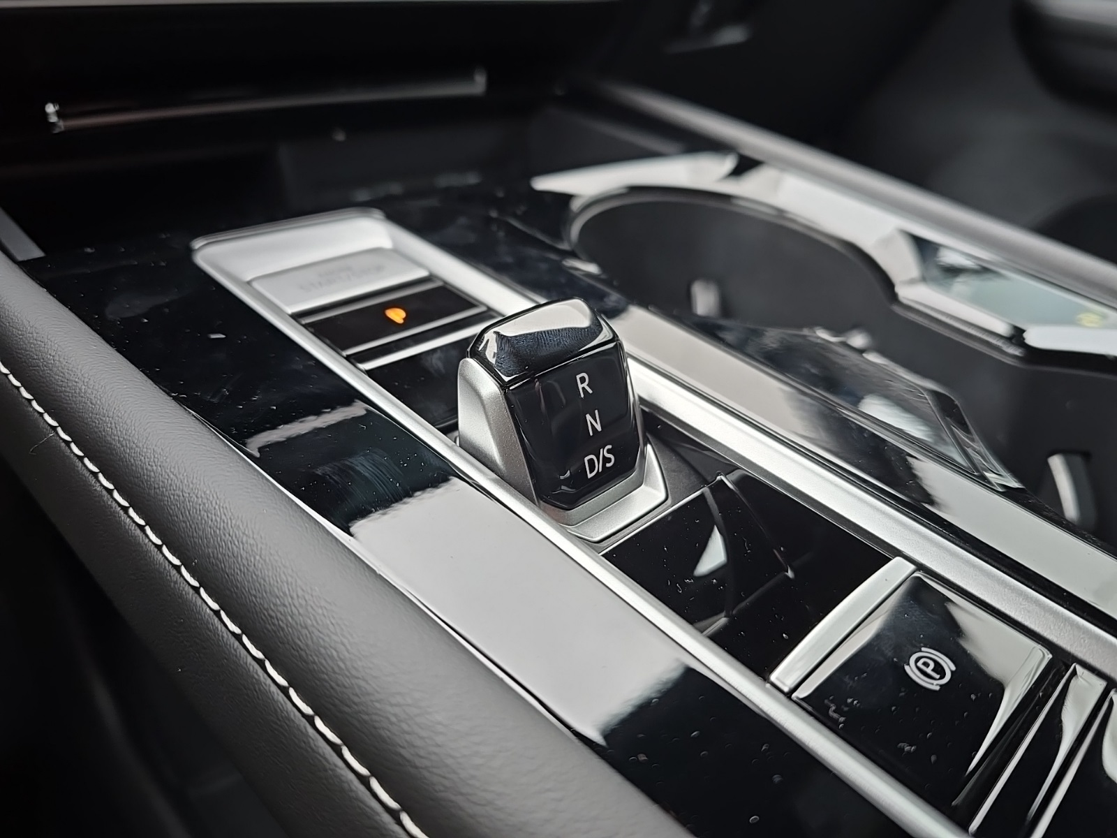 new 2026 Volkswagen Atlas Cross Sport car, priced at $53,793