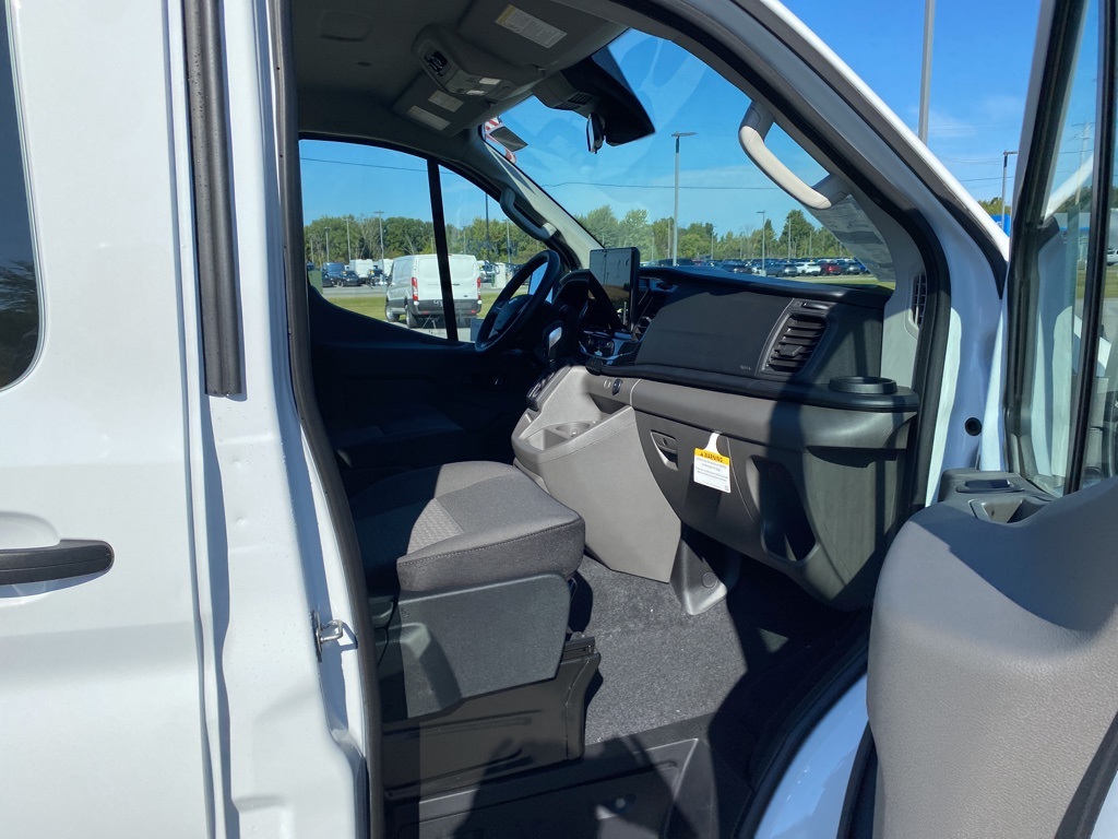 2024 Ford Transit photo 26