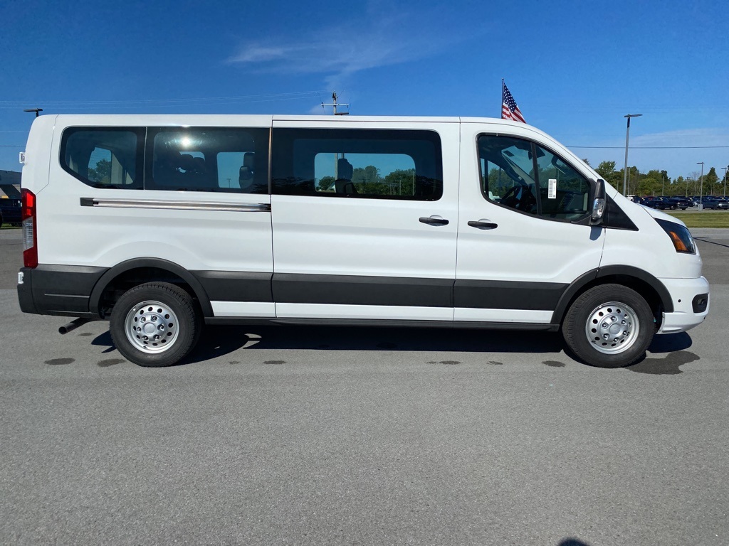2024 Ford Transit photo 22