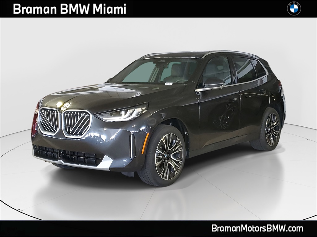 2026 BMW X3 30's photo