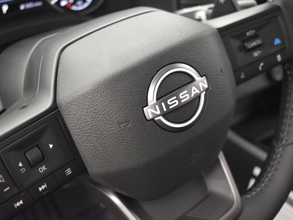 2026 Nissan Rogue SV photo 12