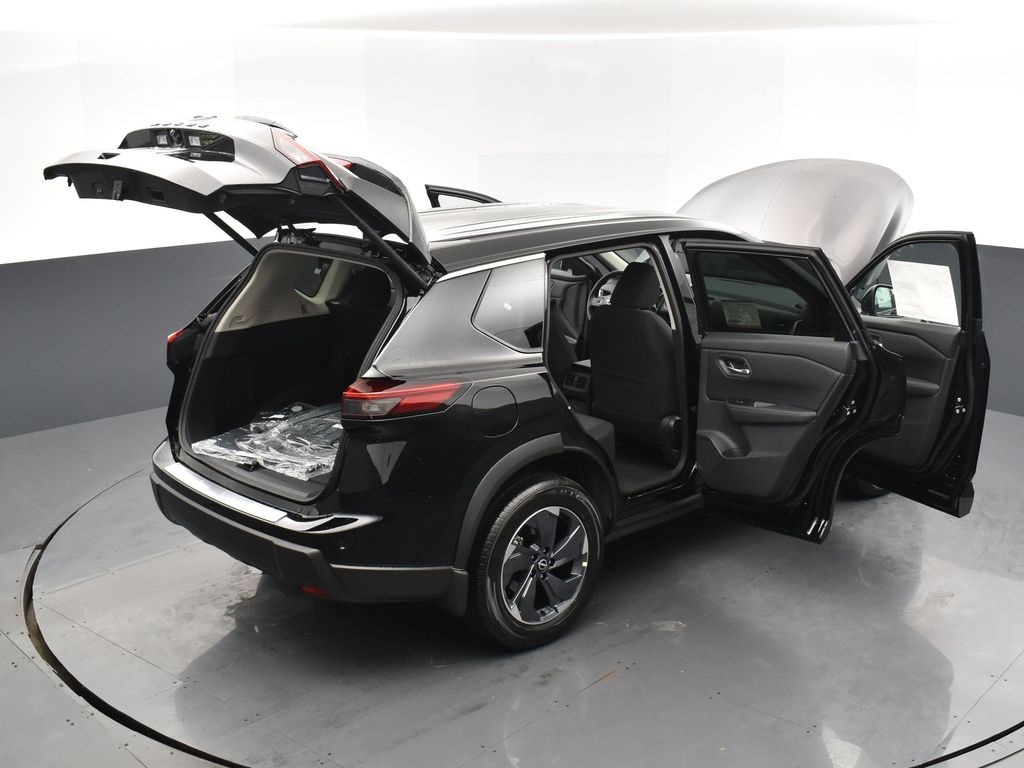 2026 Nissan Rogue SV photo 30