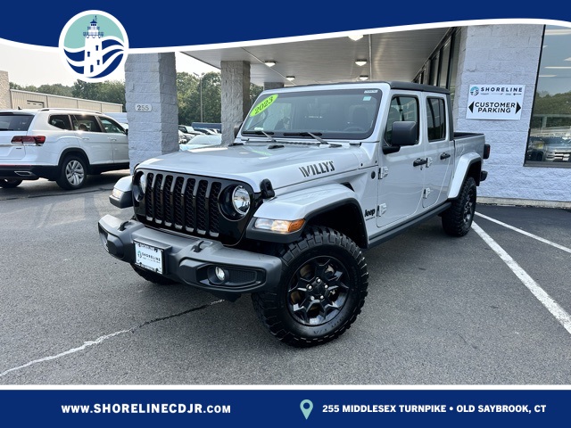 2023 Silver Zynith Clearcoat Jeep Gladiator Willys 4X4 Truck