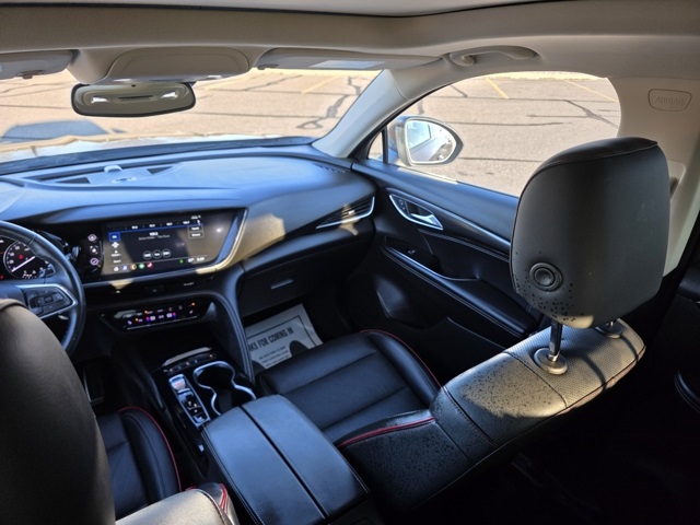 2023 Buick Envision Essence AWD