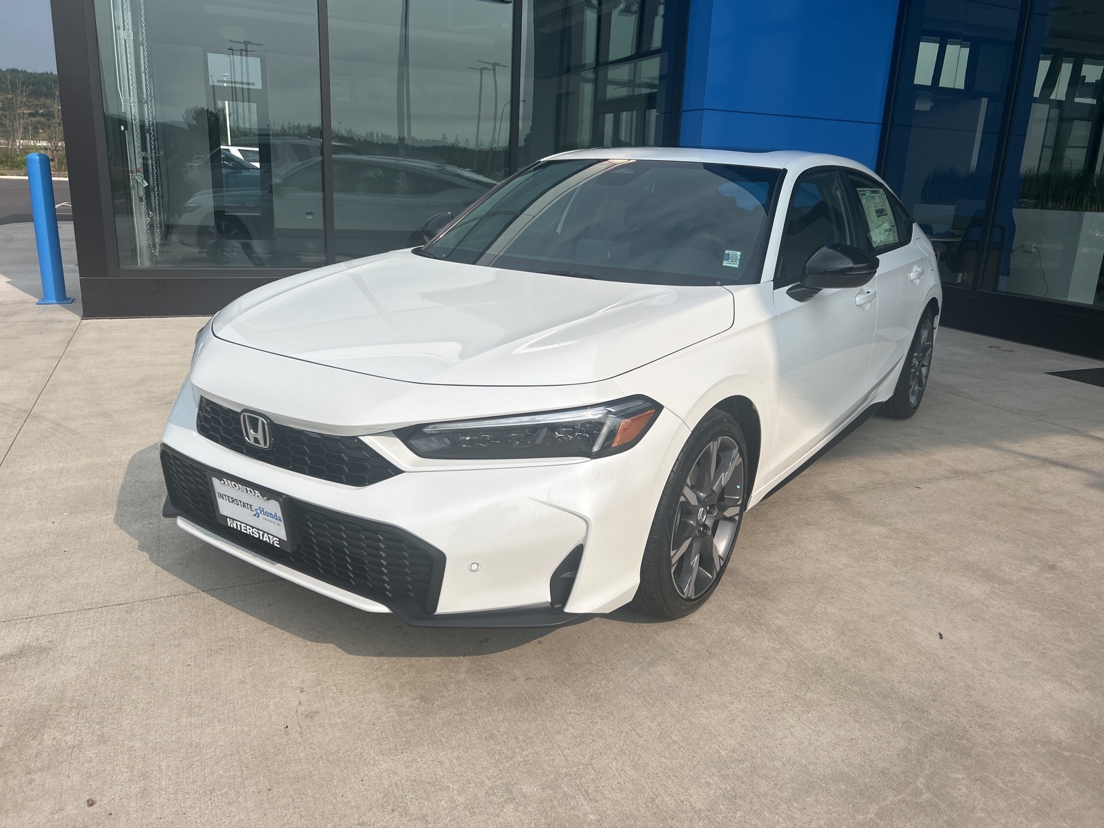 2026 Honda Civic Hatchback Sport Touring's photo