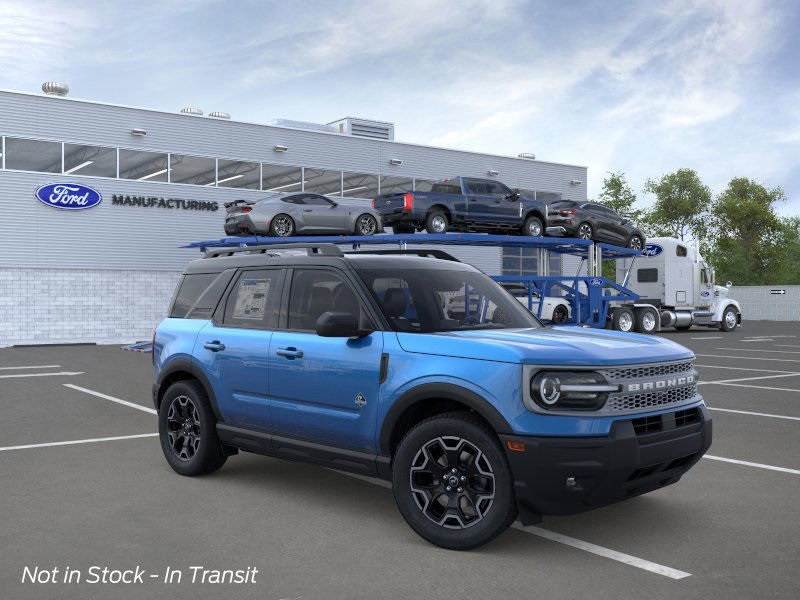 2025 Ford Bronco Sport Outer Banks's photo