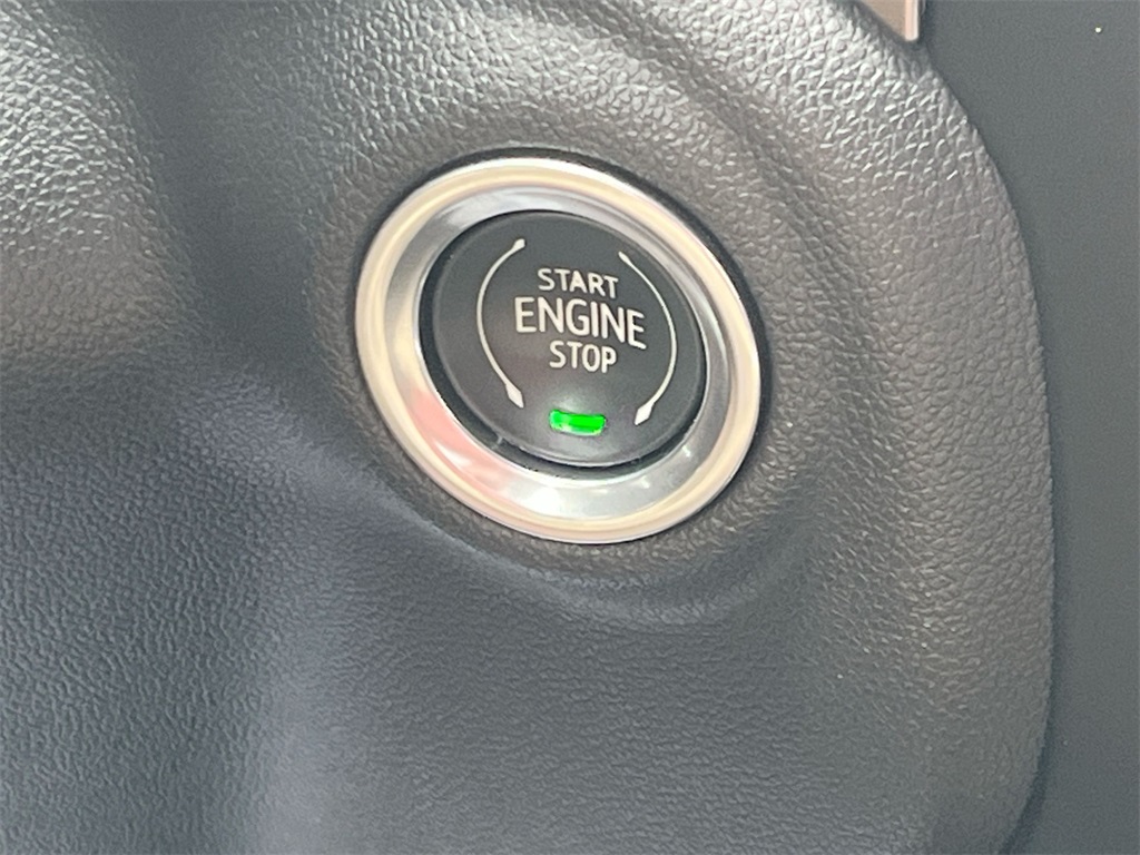 2022 Chevrolet Silverado 1500 High Country photo 23
