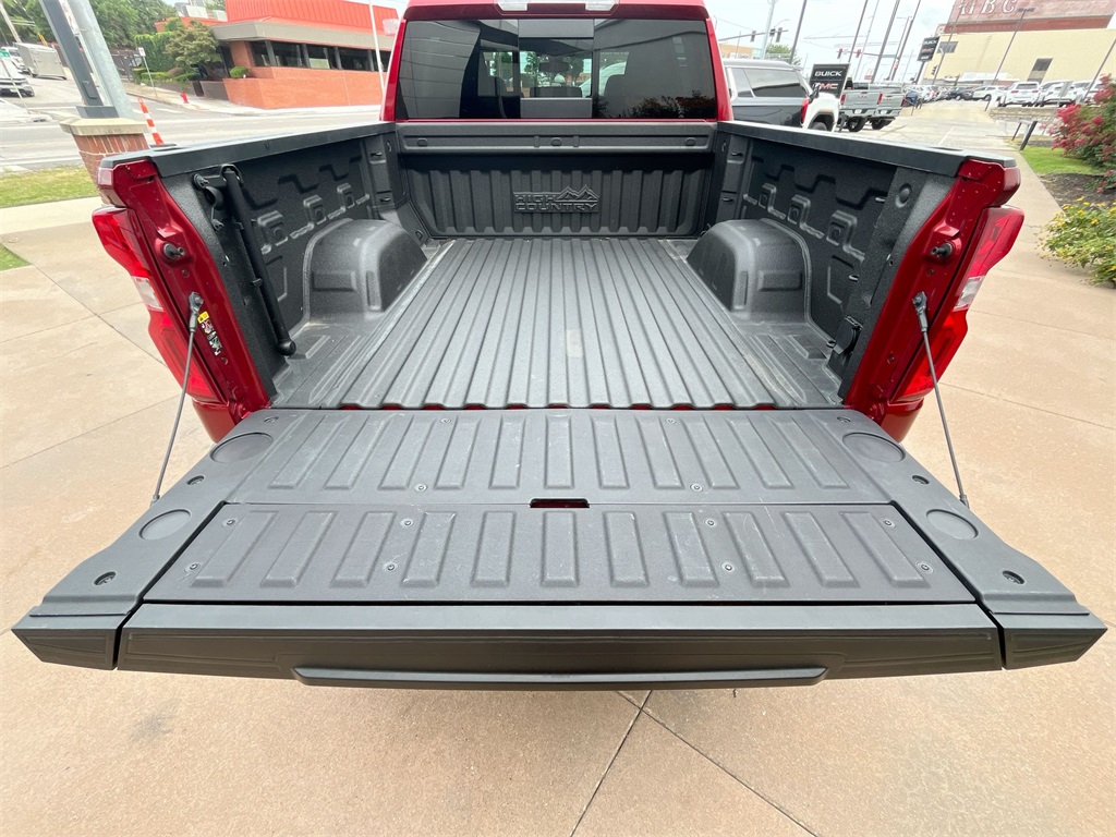 2022 Chevrolet Silverado 1500 High Country photo 36