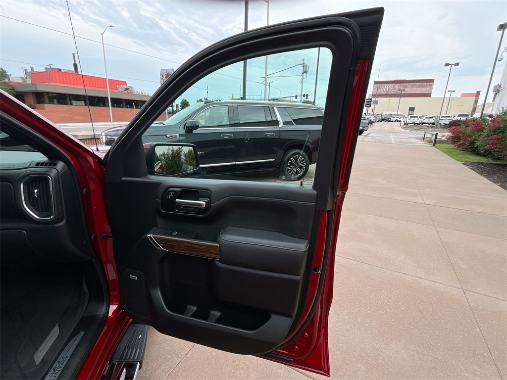 2022 Chevrolet Silverado 1500 High Country photo 39