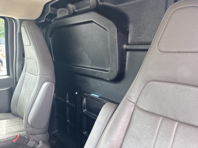 2021 Chevrolet Express Cargo Work Van photo 9