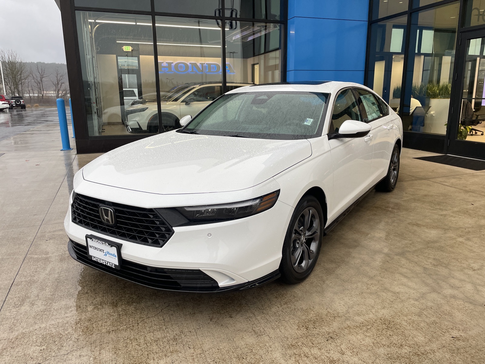 2025 Honda Accord Hybrid EX-L's photo