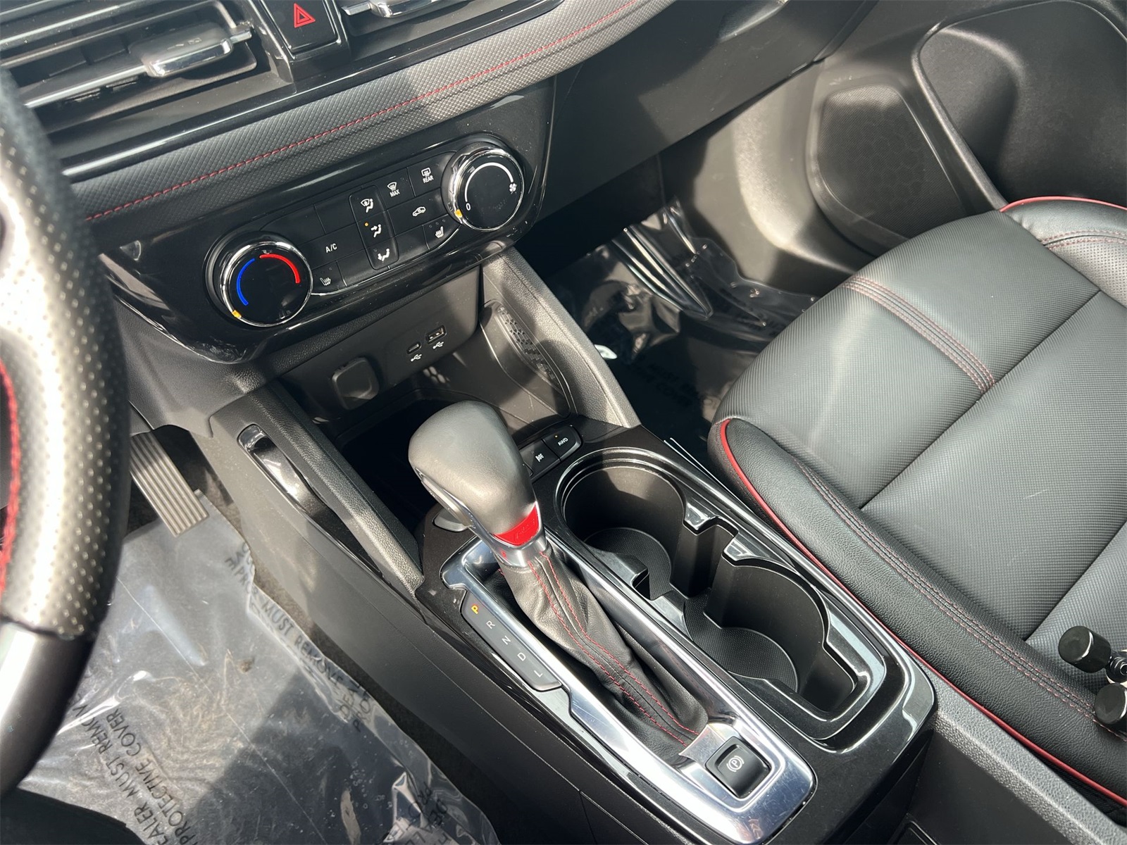 used 2024 Chevrolet TrailBlazer car, priced at $25,991