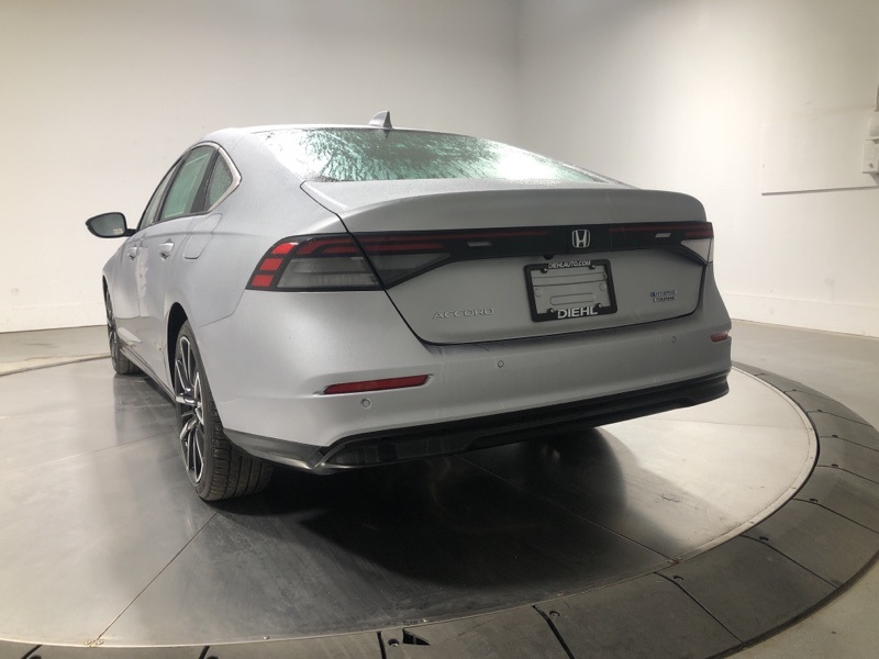 2025 Honda Accord Hybrid Touring photo 3