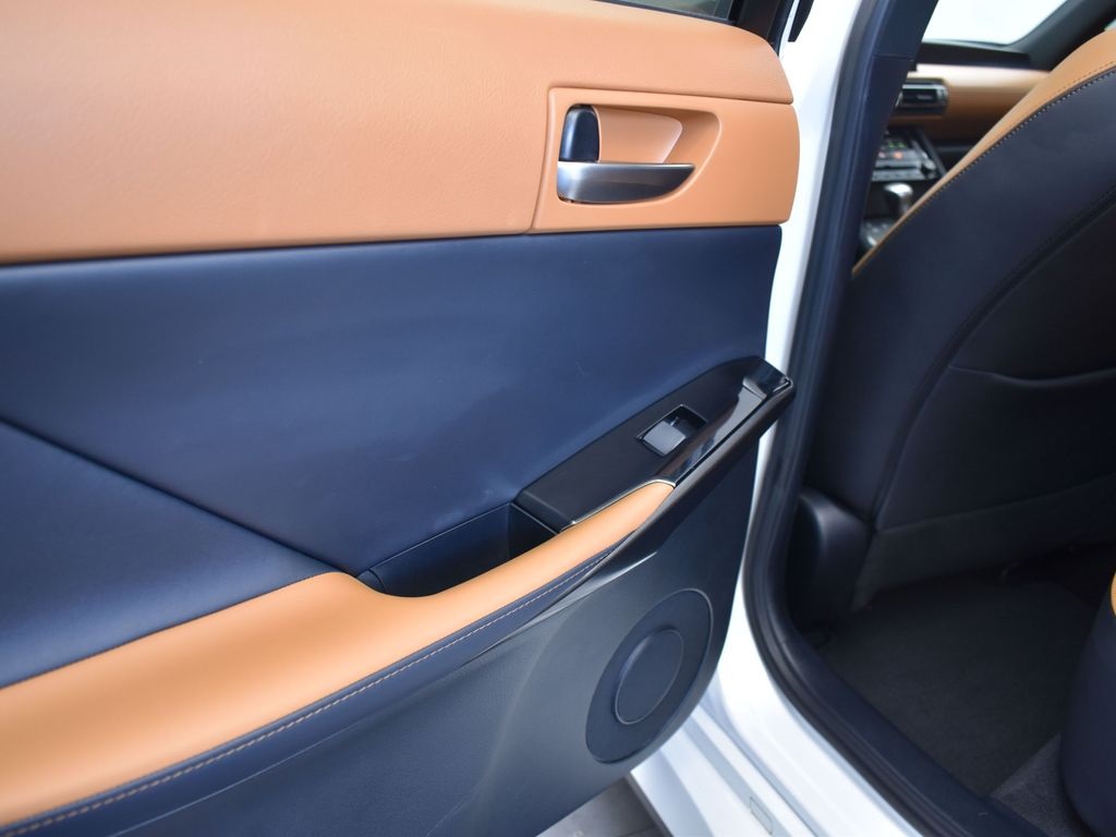 2021 White Lexus IS 300 RWD Sedan