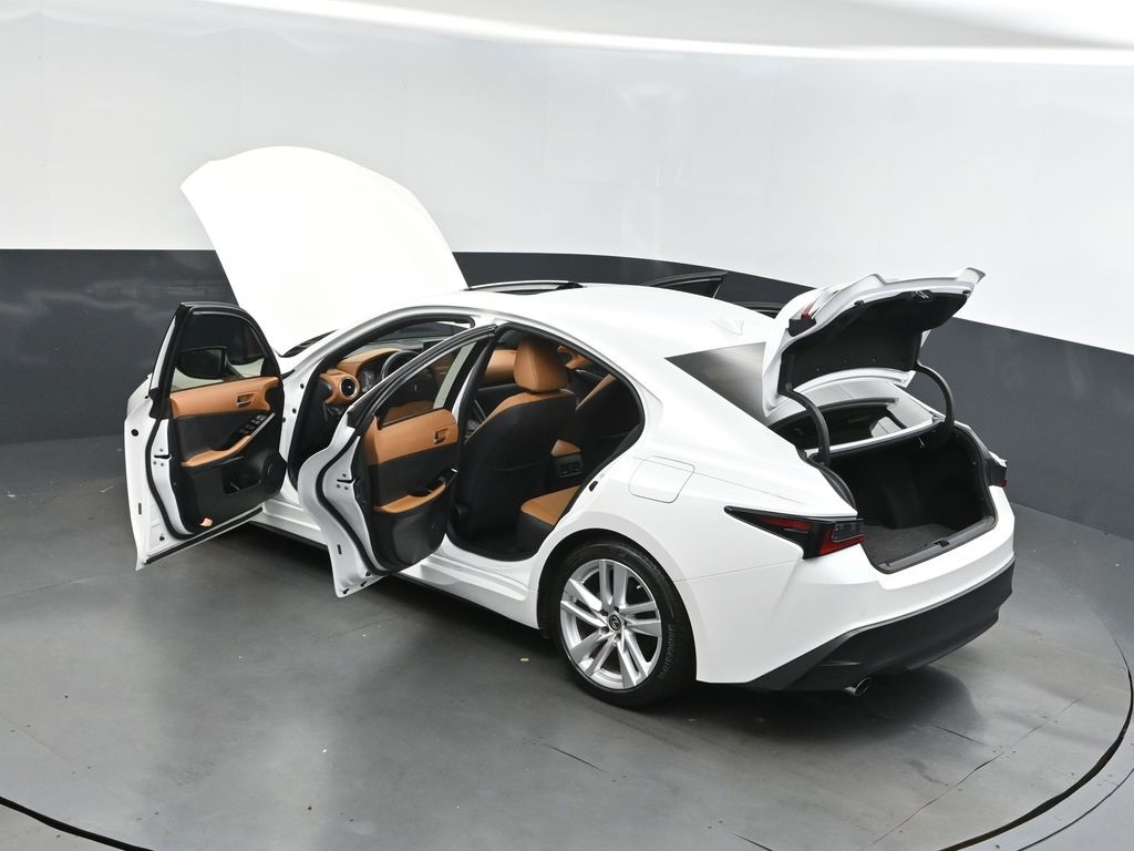 2021 White Lexus IS 300 RWD Sedan