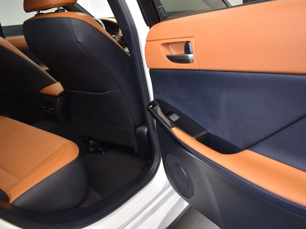 2021 White Lexus IS 300 RWD Sedan